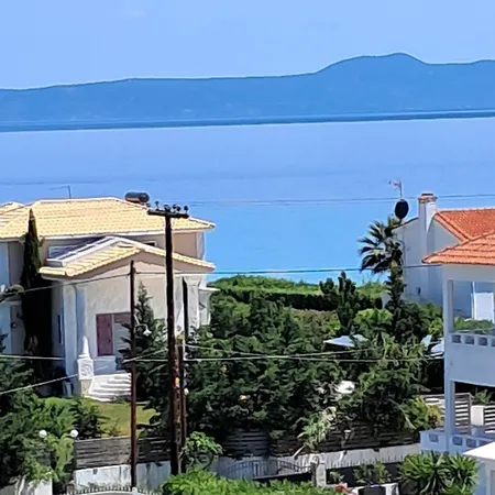 E&m Sea View Polychrono