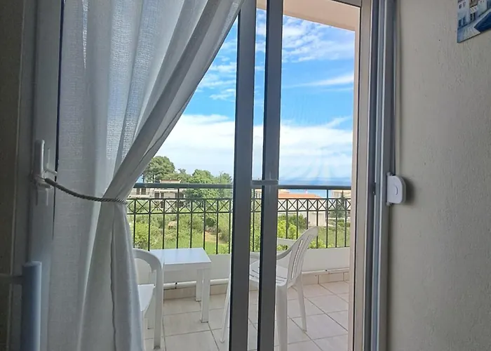 E&m Sea View Villa