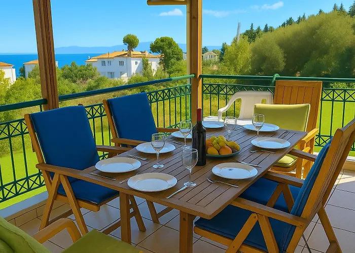 E&m Sea View Villa Polychrono