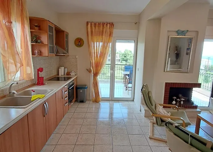 E&m Sea View Вилла